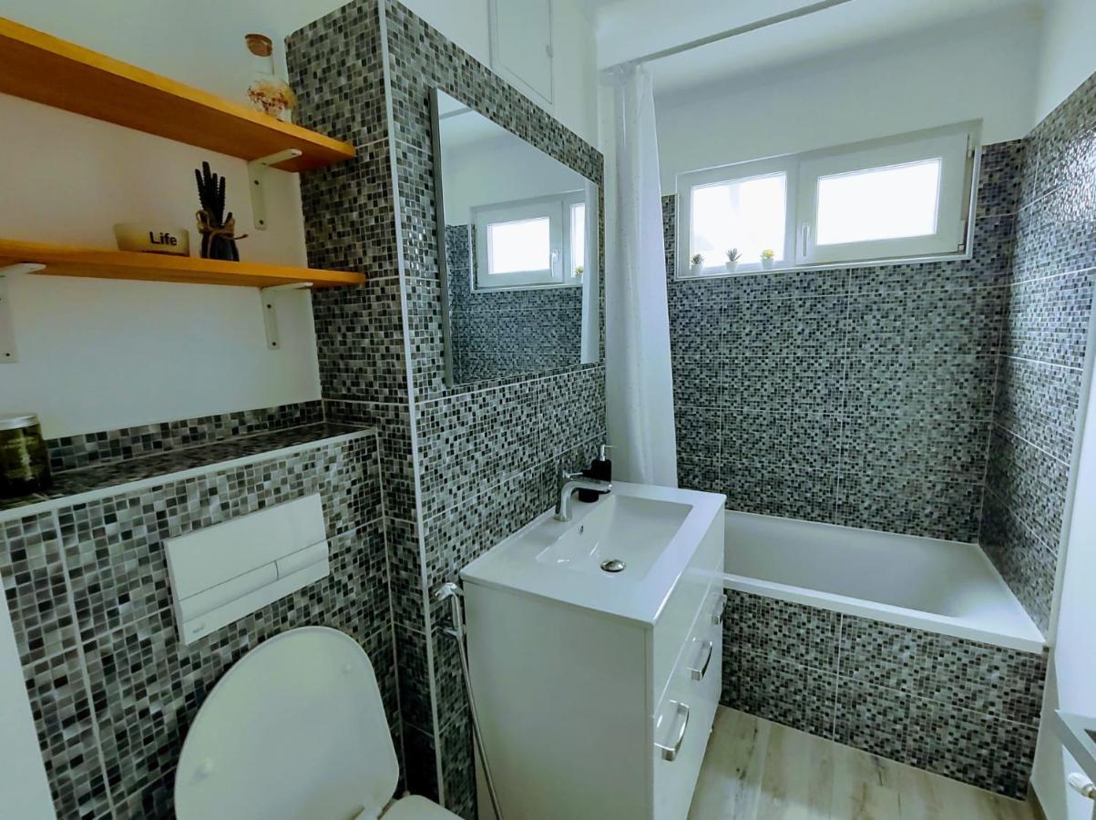 טימישוארה New Iorga3 Oldcity Selfcheckin מראה חיצוני תמונה